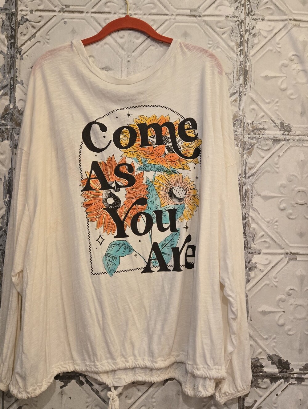 Torrid "Come As You Are" Classic Fit Top Drop Shoulder Floral Boho Tie Hem Size4 - Picture 5 of 14